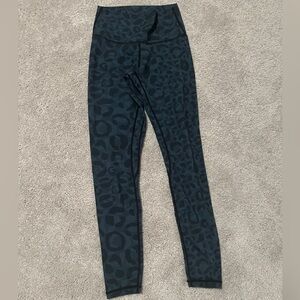 Women’s Colorfulkoala leopard print leggings